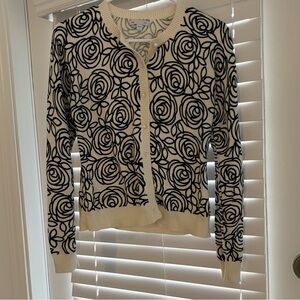 GAP Black and Cream Floral Women's Cardigan 100 percent cotton